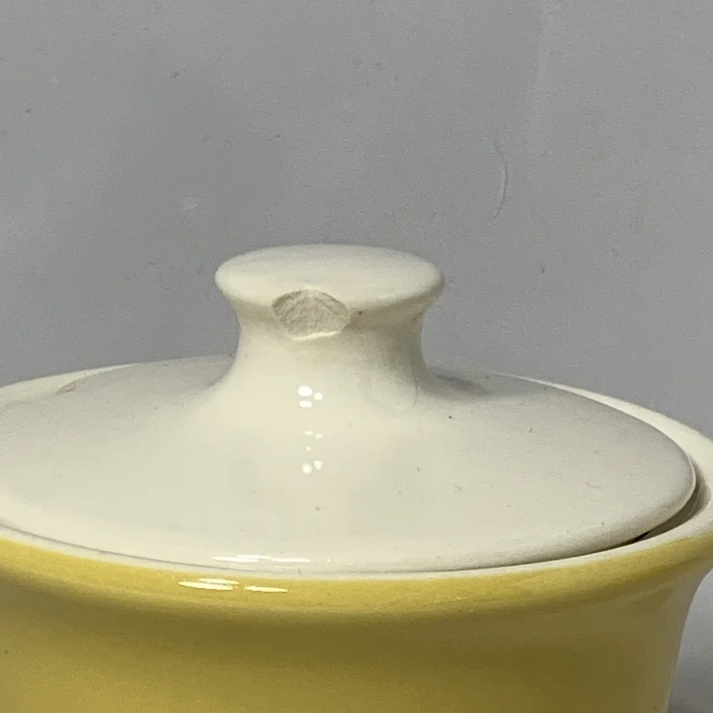 California Pottery Creamer and Sugar Yellow Vintage‎ Mid Century MCM FLAWS